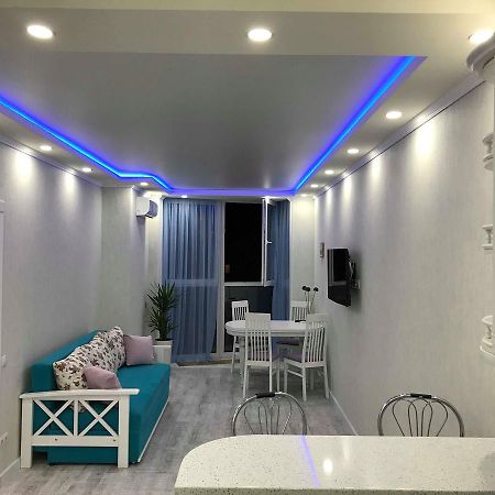 Luxe Apartment On Drahomanova Kiev Eksteriør billede