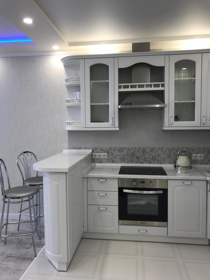 Luxe Apartment On Drahomanova Kiev Eksteriør billede