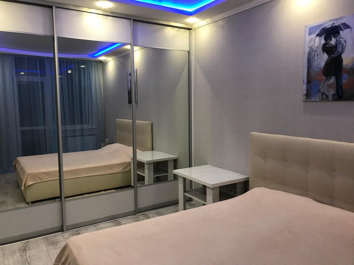 Luxe Apartment On Drahomanova Kiev Eksteriør billede